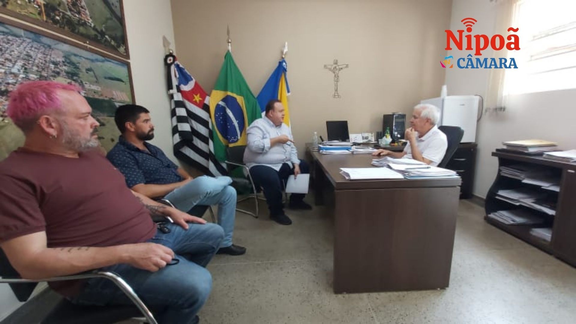 Os vereadores  Fabim Brandeli (Presidente) e Luciano Sesso participaram de reunião que discutiu a liberação de verbas para iluminação e anel viário que desviará caminhões pesados da região central da cidade.