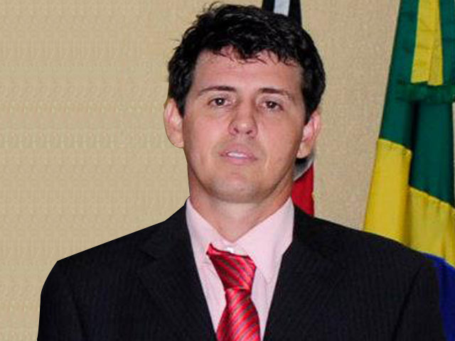 Vereador solicita construção de lombada