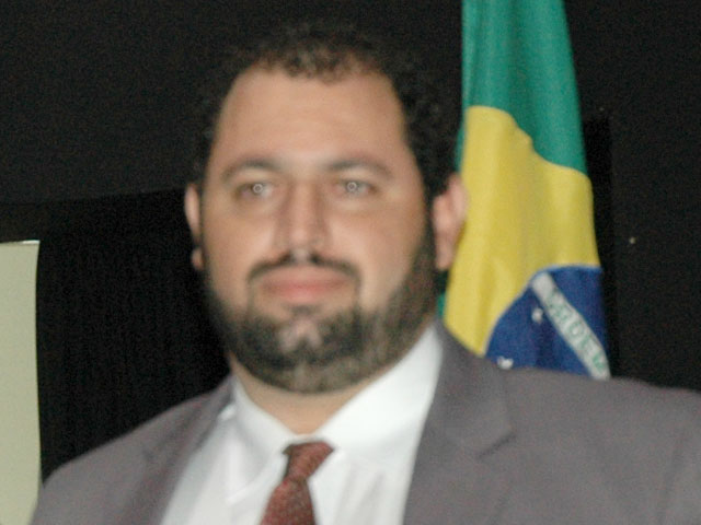 Vereador solicita providência junto a SABESP